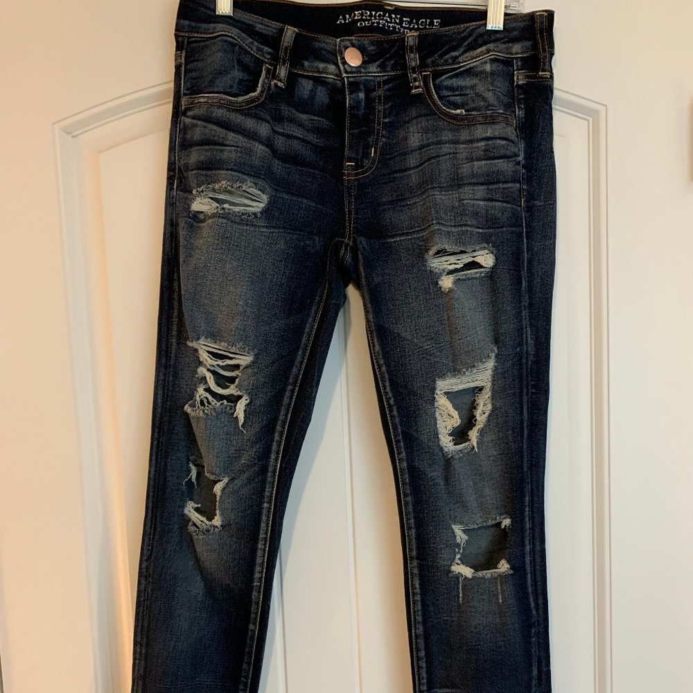 American Eagle Distressed Jeans